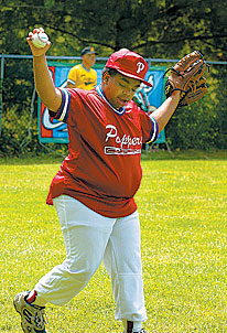 Keith Barnes ready to throw the baseball.